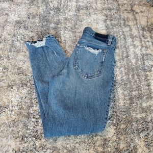 AF High-Rise Mom Jeans